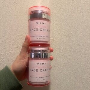 2X Pink Sky Vitamin C Face Cream instant hydration and glow 100ml